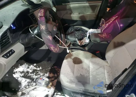 2020 Hyundai Elantra Sel from USA, damaged, VIN 5NPD84LF8LH572197